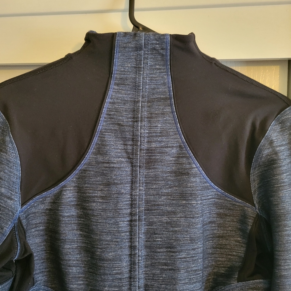 Lululemon Forme Jacket - Picture 5 of 10